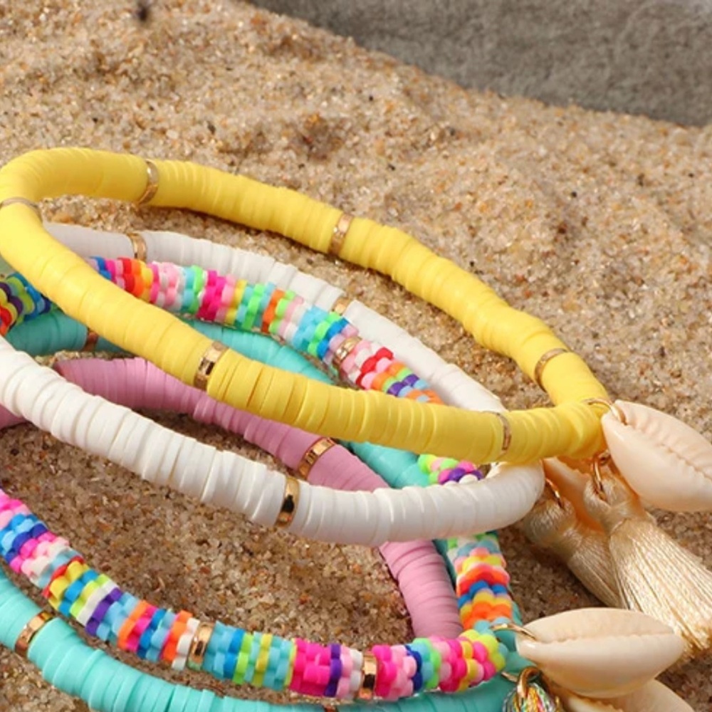 Foot or wrist bracelet